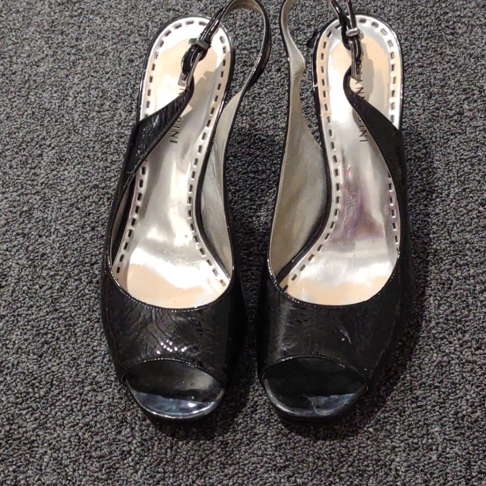 Black peep toe heels